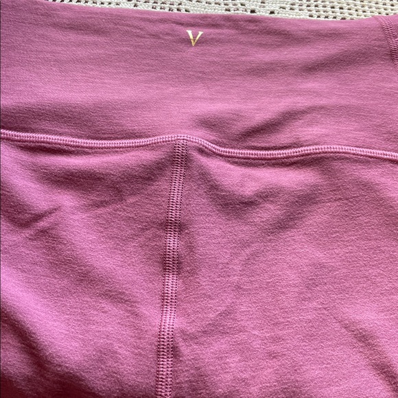 Victoria's Secret essential high waisted legging - Picture 7 of 8